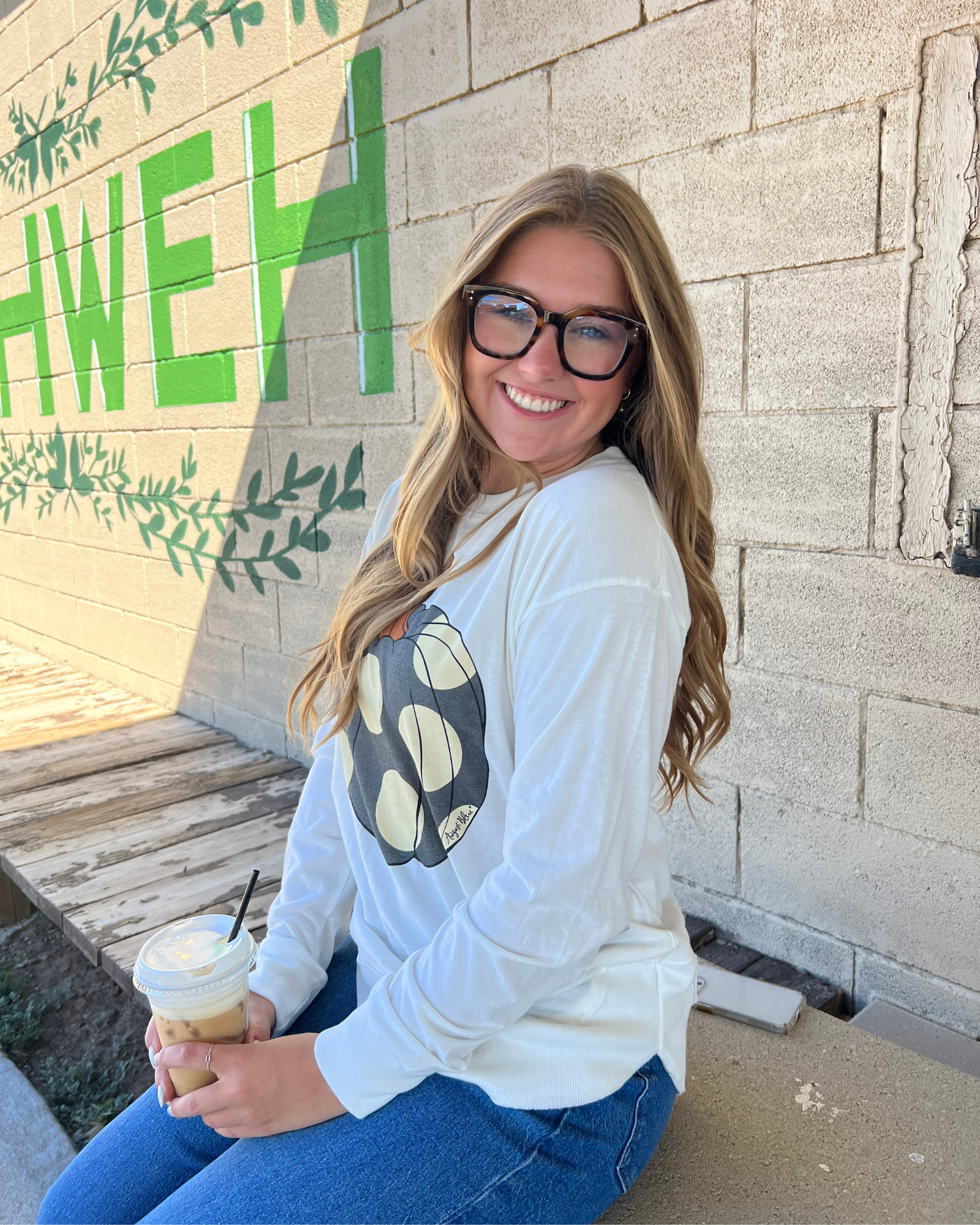 Dottie the Pumpkin High Low long sleeve - belgian cream