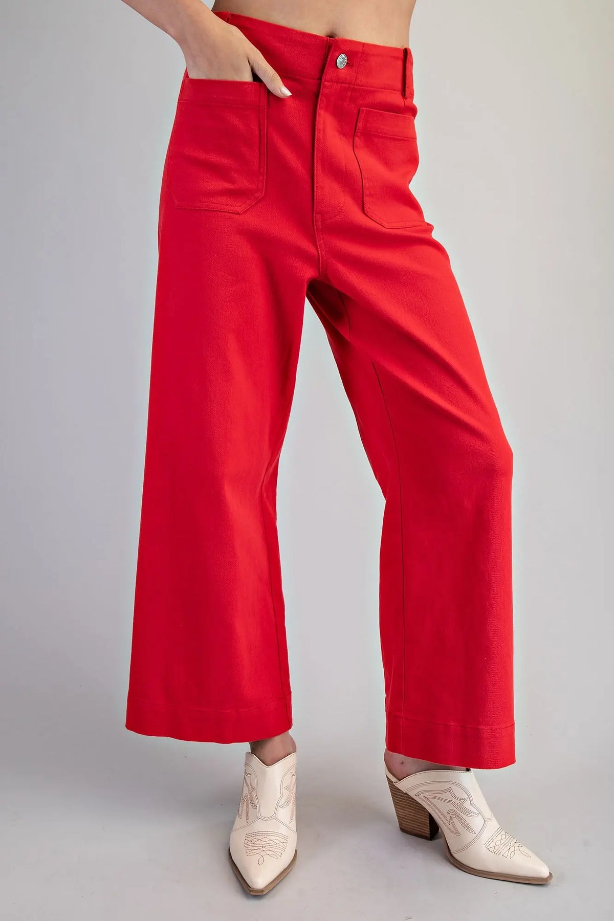 Soft washed wide leg pants with button Scarlet color