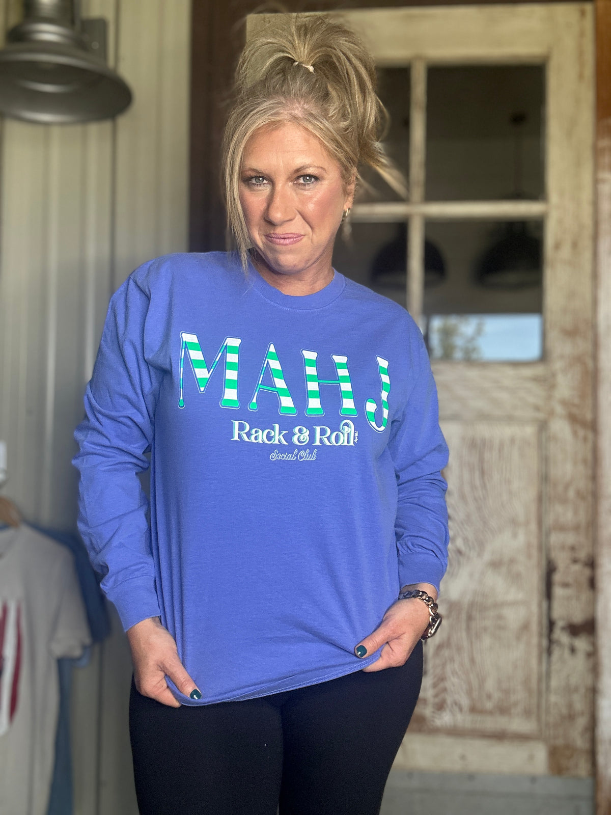 MAHJONG  RACK & ROLL FLO BLUE COMFORT COLOR  LONG SLEEVE TEE