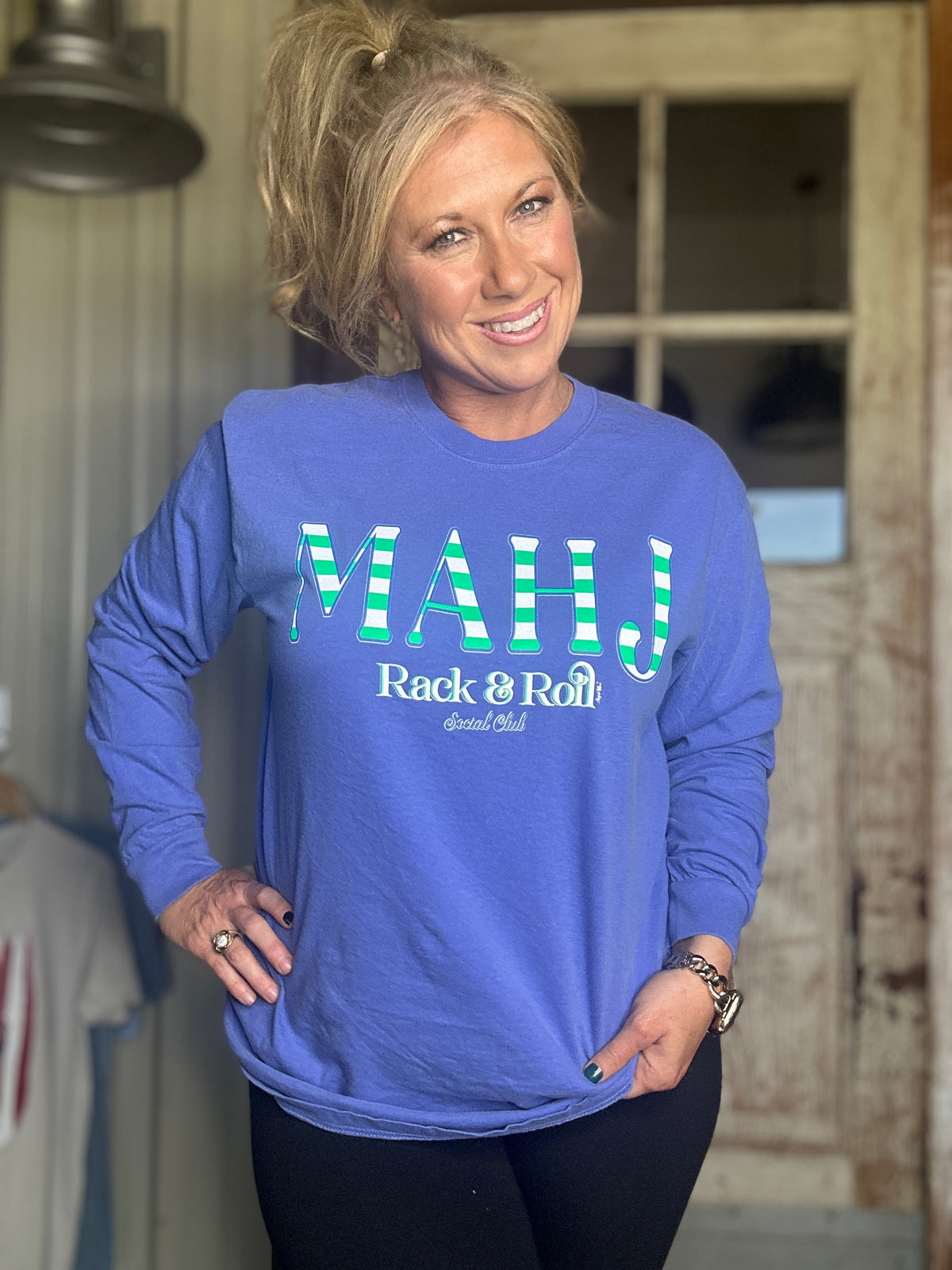 MAHJONG  RACK & ROLL FLO BLUE COMFORT COLOR  LONG SLEEVE TEE