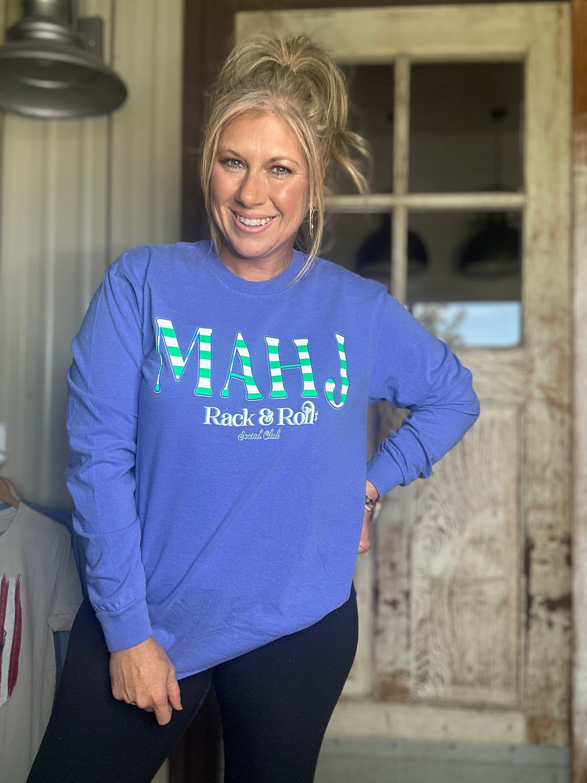MAHJONG  RACK & ROLL FLO BLUE COMFORT COLOR  LONG SLEEVE TEE