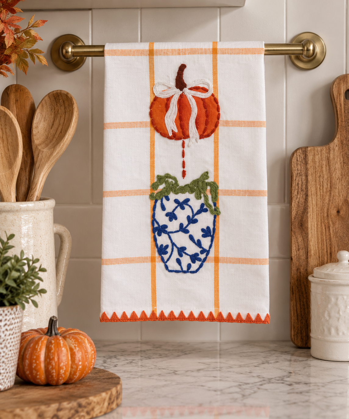 MUD PIE Orange Applique Topiary Towel