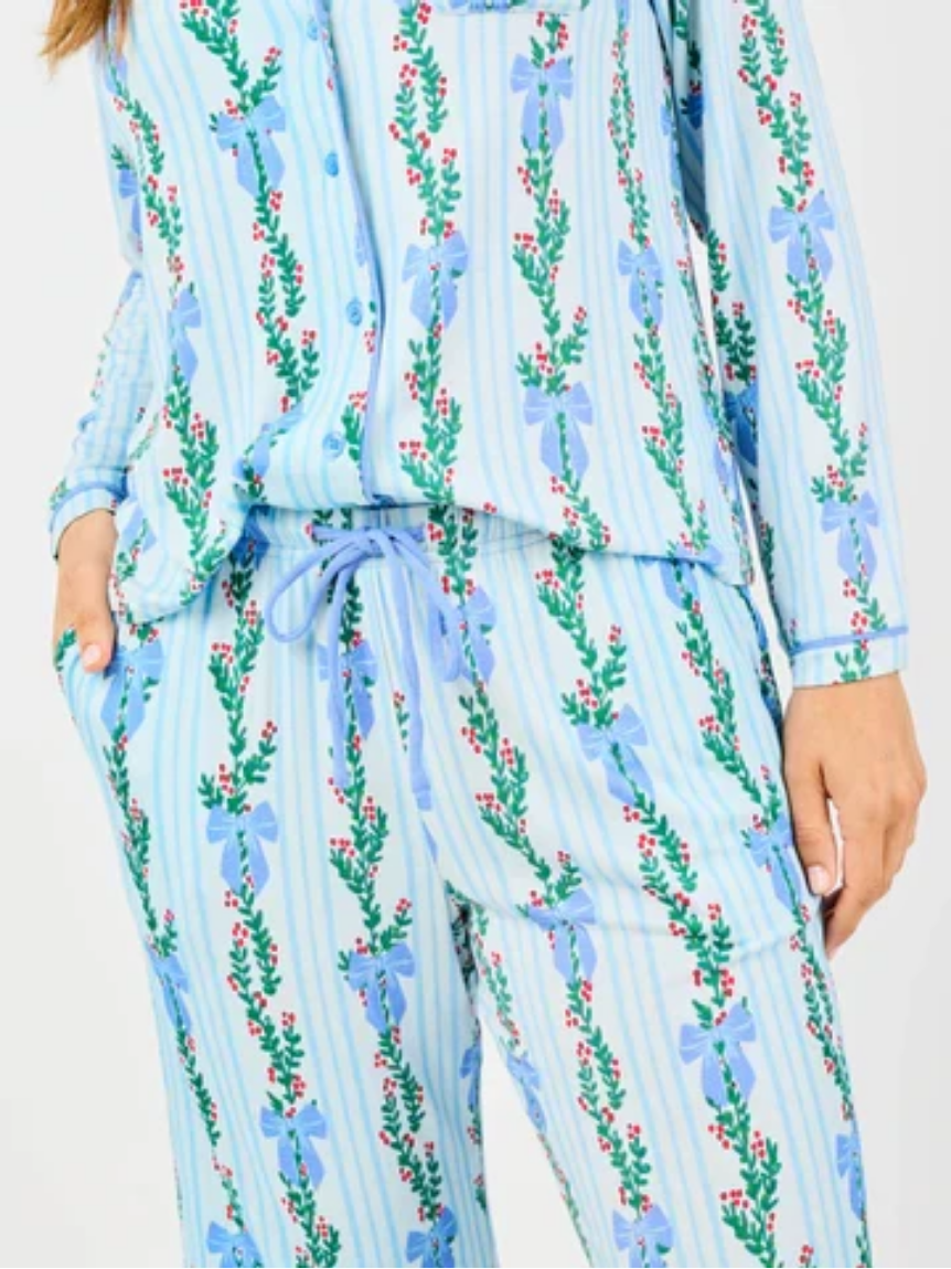 Hello Garland Pajama Set