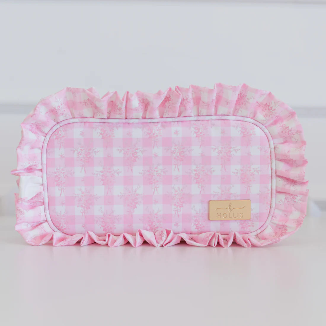 Ruffled pouch medium